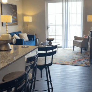 River & Rich apartments Columbus Ohio open concept living and dining area